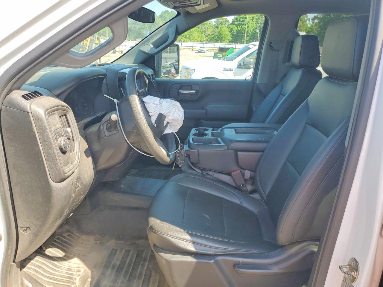 2020 CHEVROLET SILVERADO C2500 HEAVY DUTY photo 19