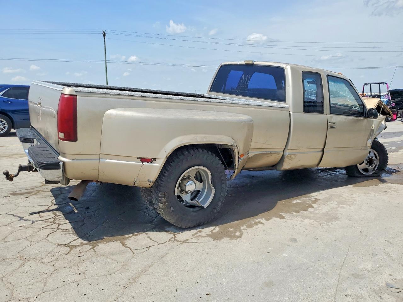1989 CHEVROLET GMT-400 C3500 photo 5