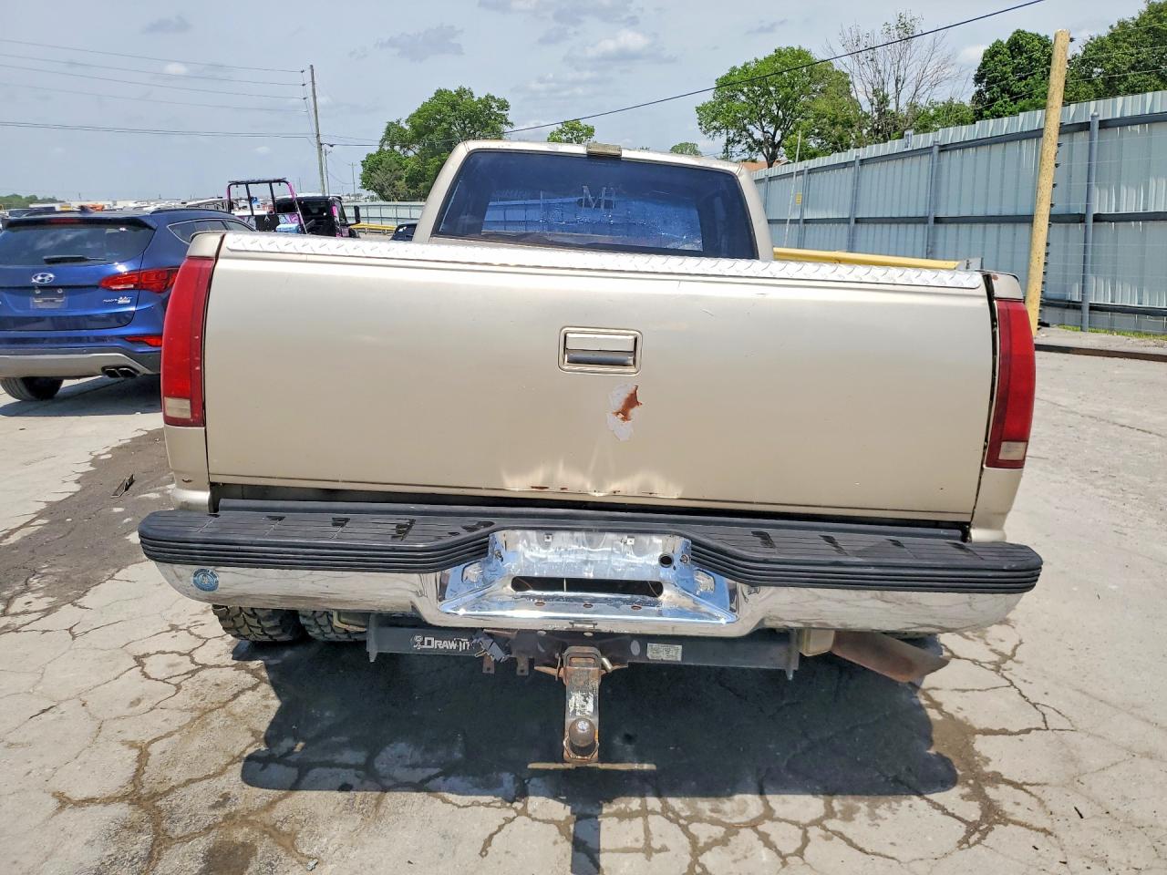 1989 CHEVROLET GMT-400 C3500 photo 11