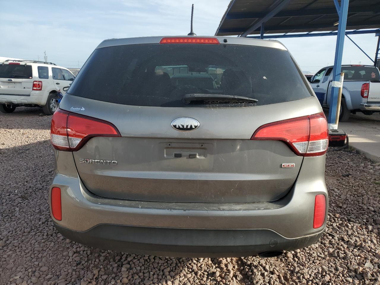 2014 KIA SORENTO LX photo 11