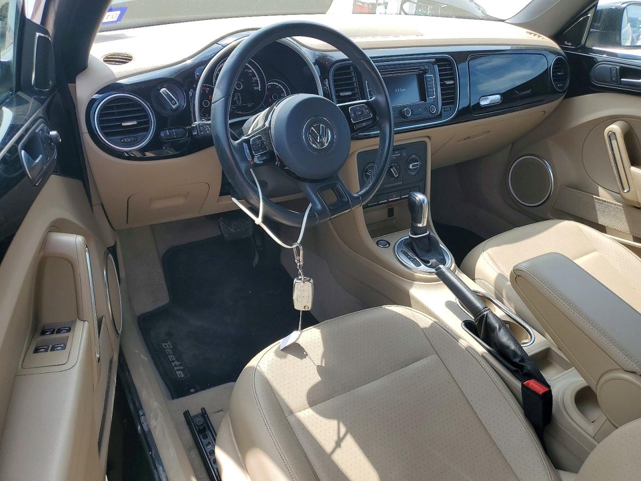 2015 VOLKSWAGEN BEETLE 1.8T photo 15