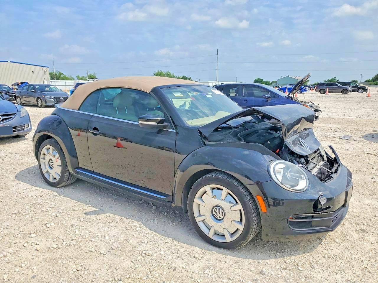 2015 VOLKSWAGEN BEETLE 1.8T photo 7