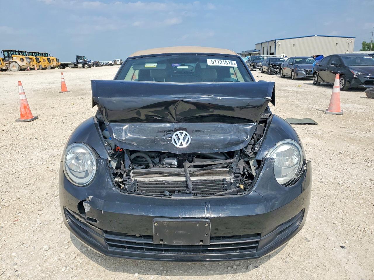 2015 VOLKSWAGEN BEETLE 1.8T photo 9