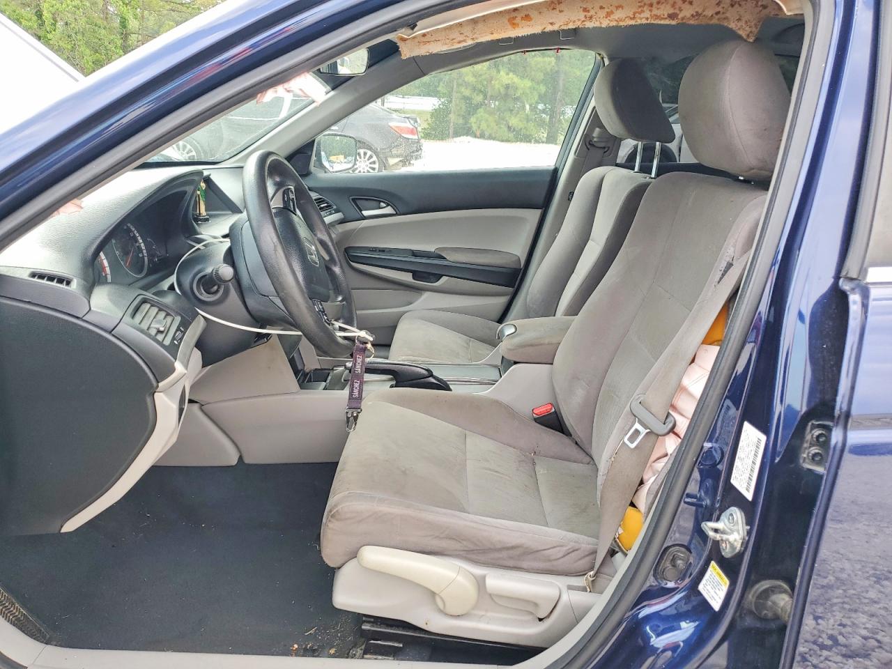 2012 HONDA ACCORD LX photo 19