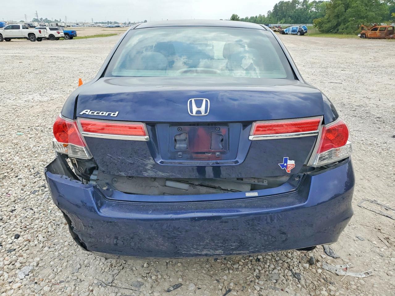 2012 HONDA ACCORD LX photo 16