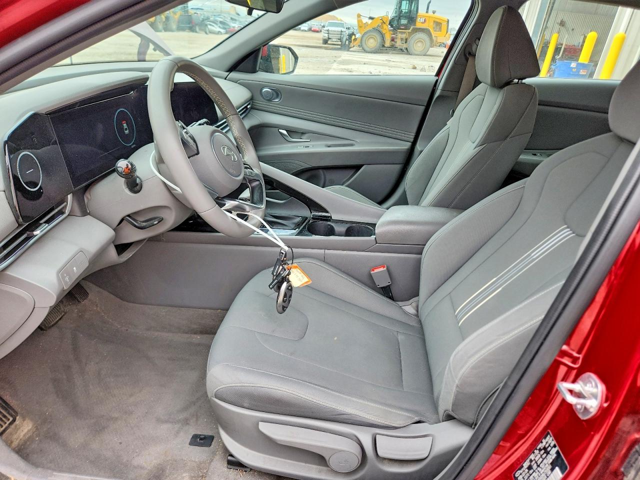 2024 HYUNDAI ELANTRA SEL photo 13