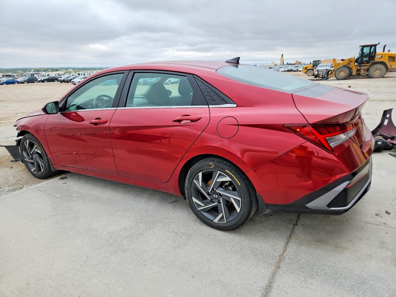 2024 HYUNDAI ELANTRA SEL photo 3