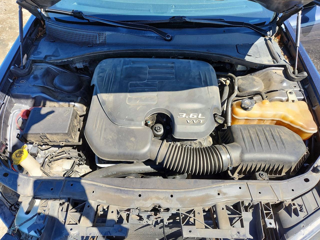 2016 CHRYSLER 300 S photo 11