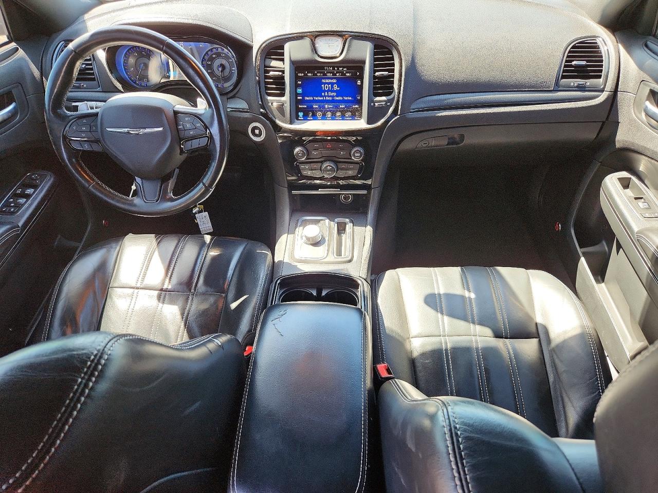 2016 CHRYSLER 300 S photo 8