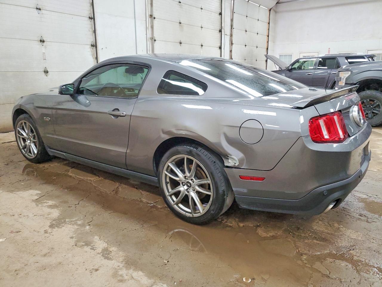 2012 FORD MUSTANG GT photo 3