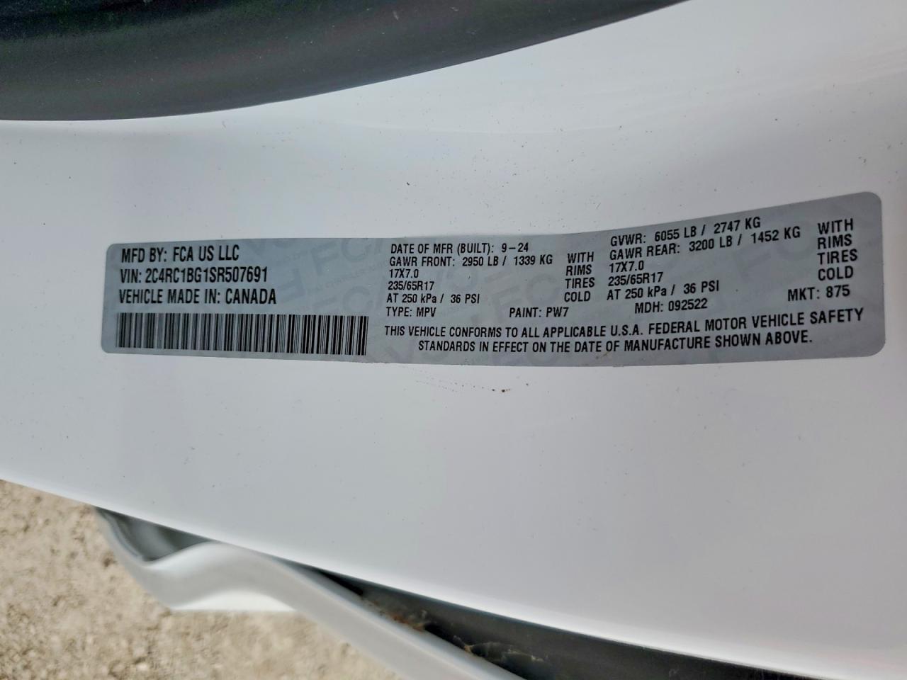 2025 CHRYSLER PACIFICA SELECT photo 34