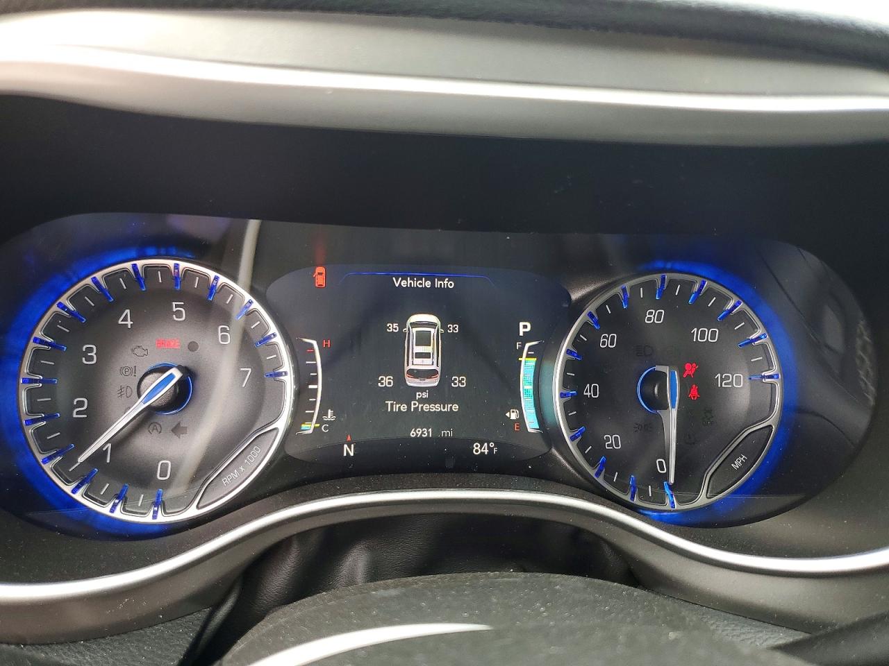 2025 CHRYSLER PACIFICA SELECT photo 25
