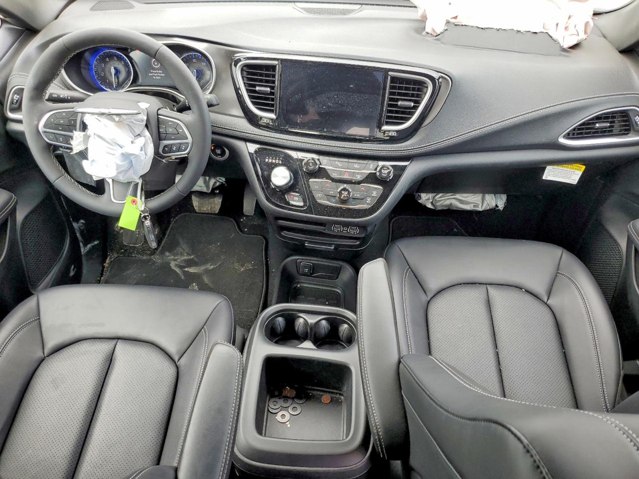 2025 CHRYSLER PACIFICA SELECT photo 22