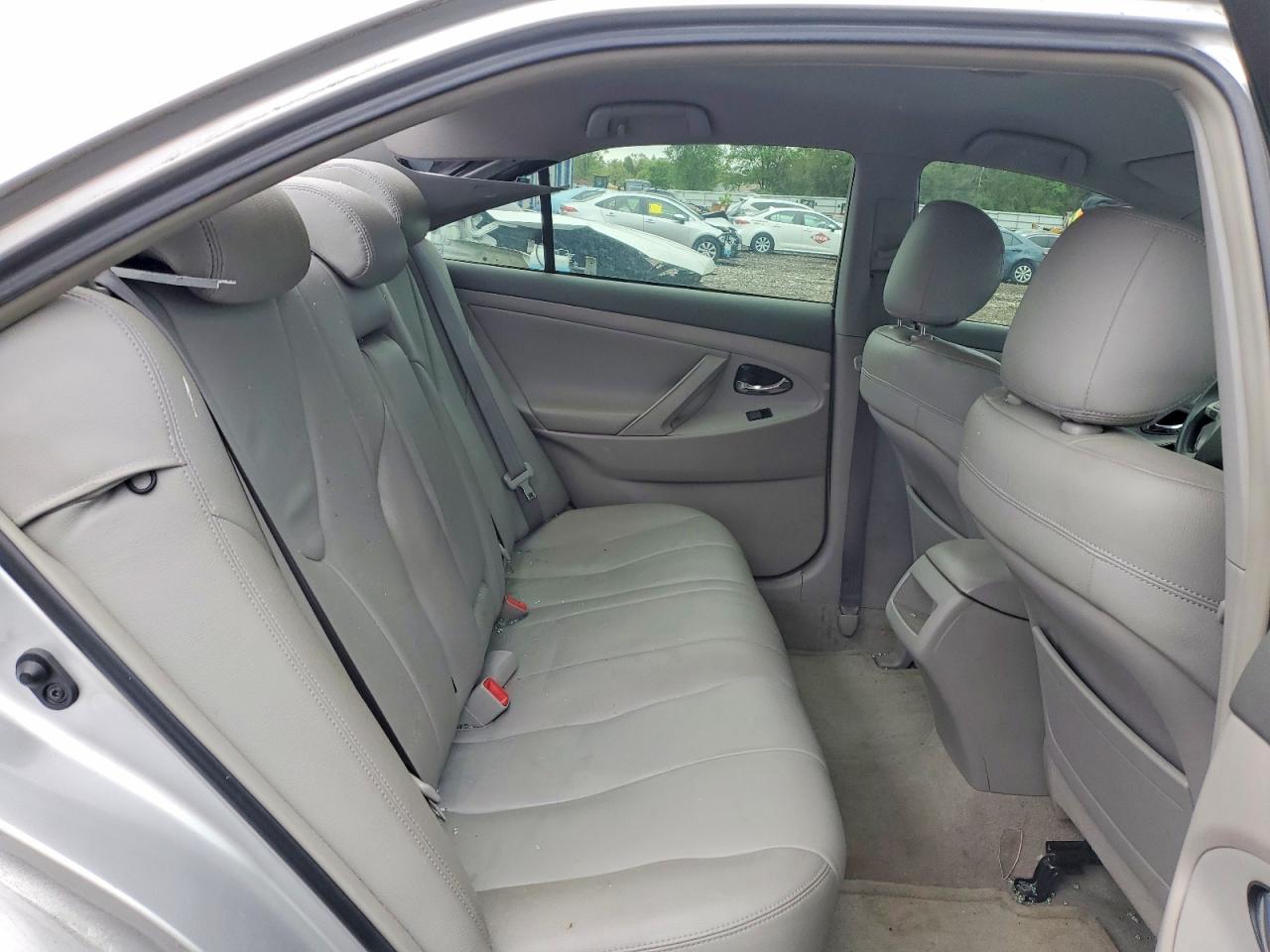 2009 TOYOTA CAMRY LE photo 19