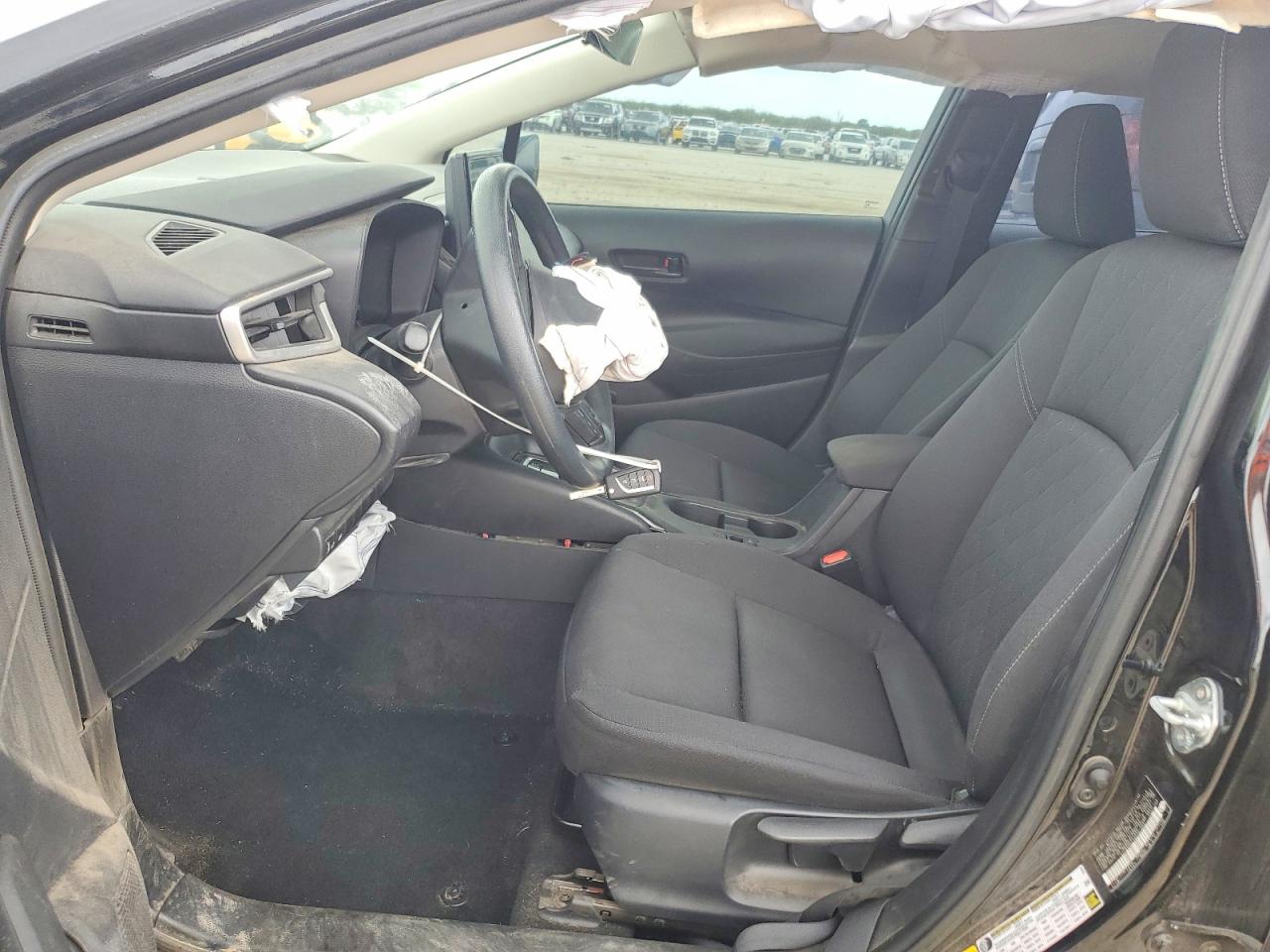 2024 TOYOTA COROLLA LE photo 19