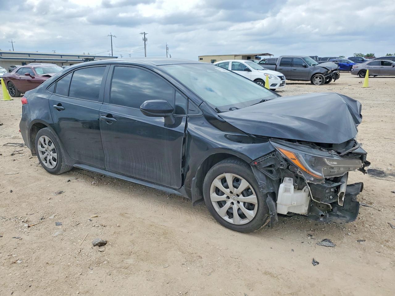 2024 TOYOTA COROLLA LE photo 10