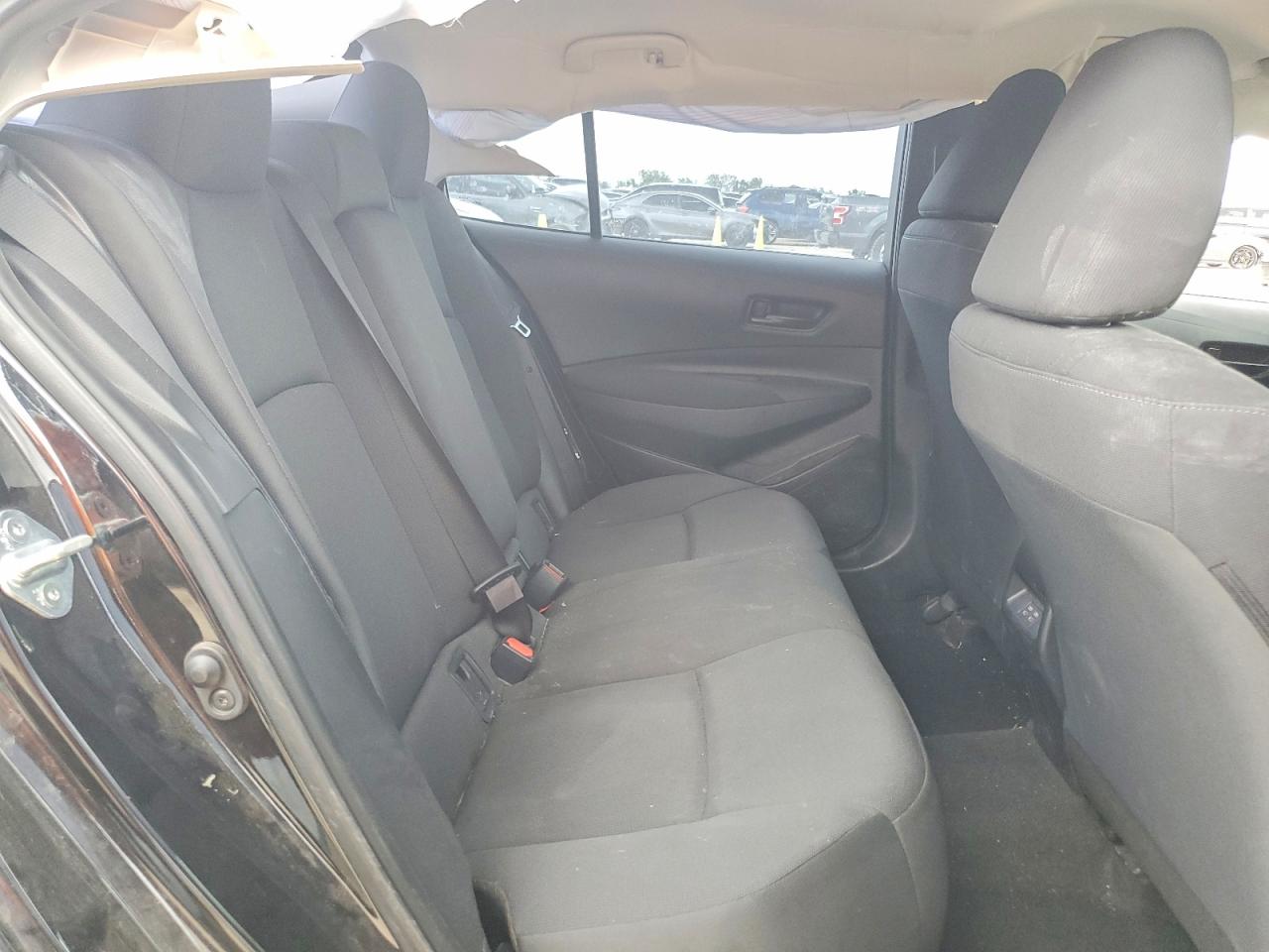 2024 TOYOTA COROLLA LE photo 28