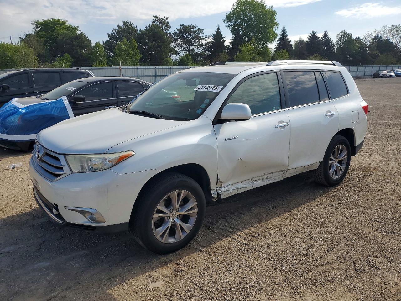 2013 TOYOTA HIGHLANDER