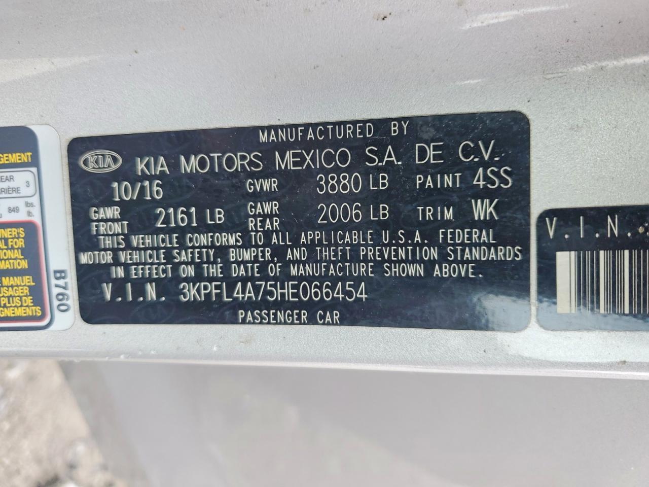 2017 KIA FORTE photo 34