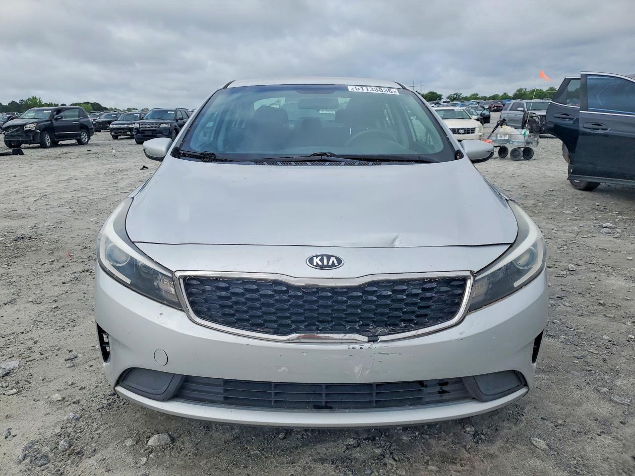 2017 KIA FORTE photo 13