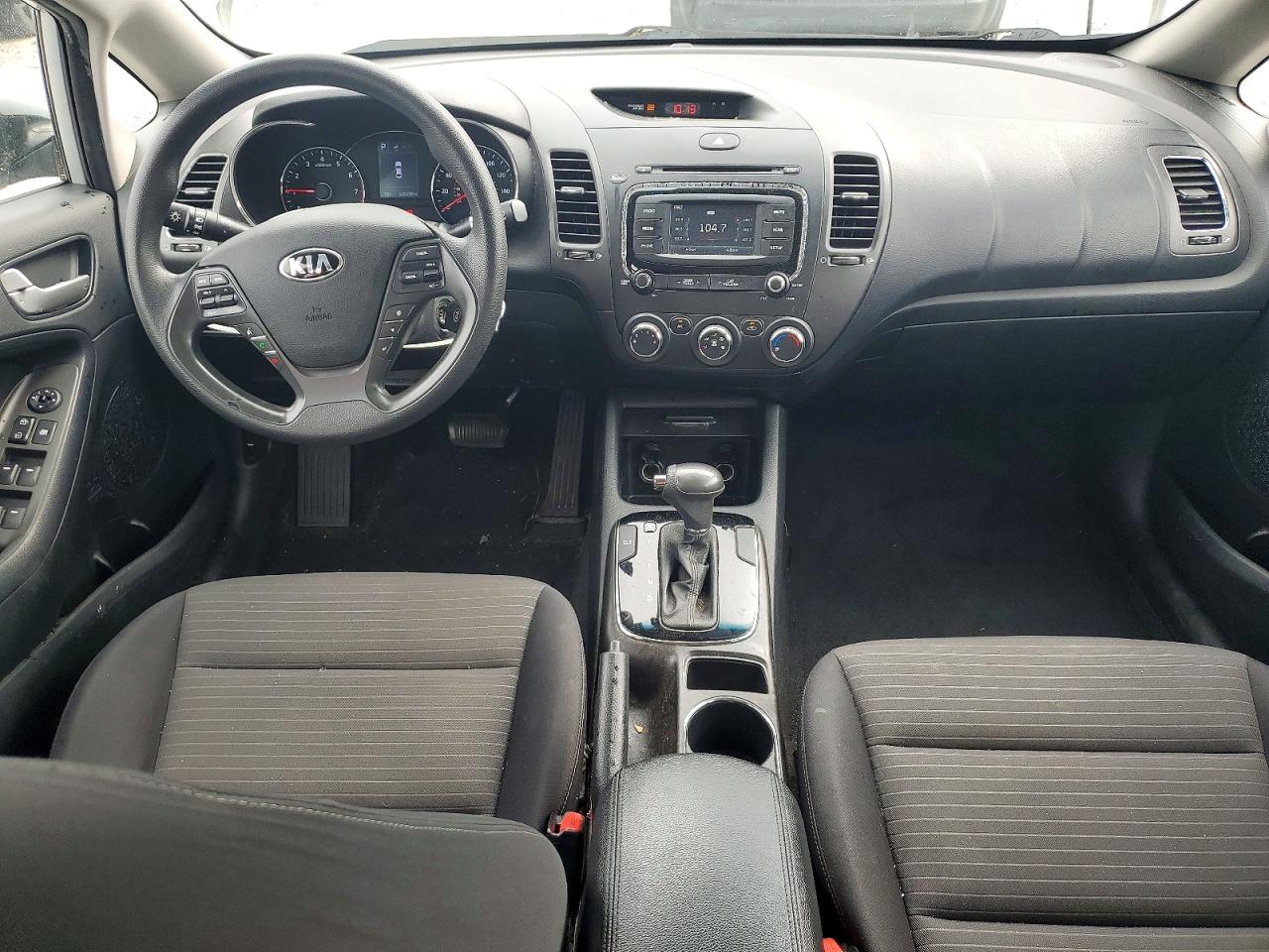 2017 KIA FORTE photo 22