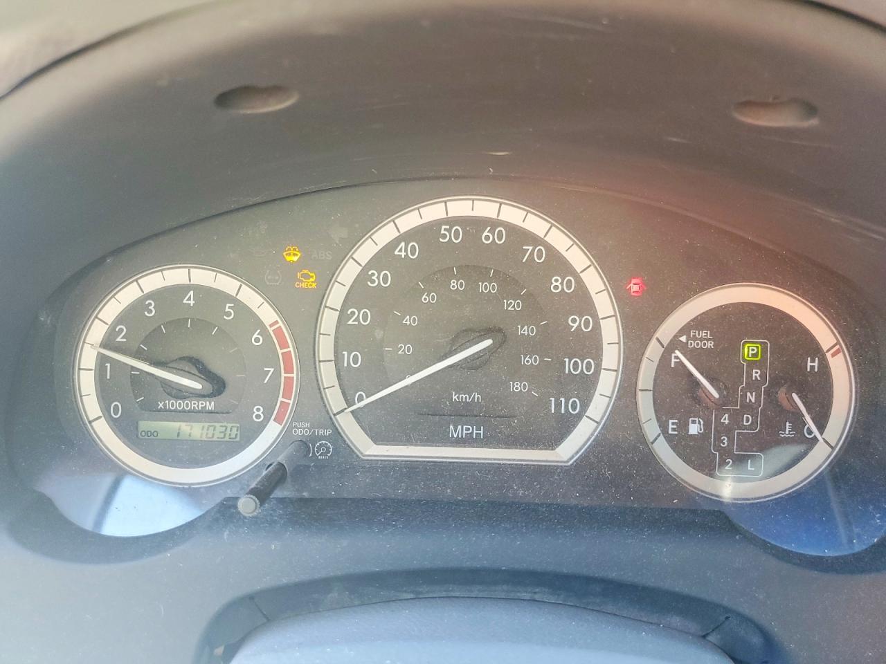 2004 TOYOTA SIENNA LE 7 PASSENGER photo 17