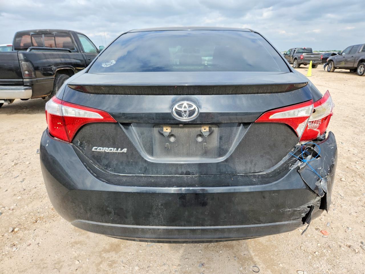 2014 TOYOTA COROLLA S PLUS photo 16