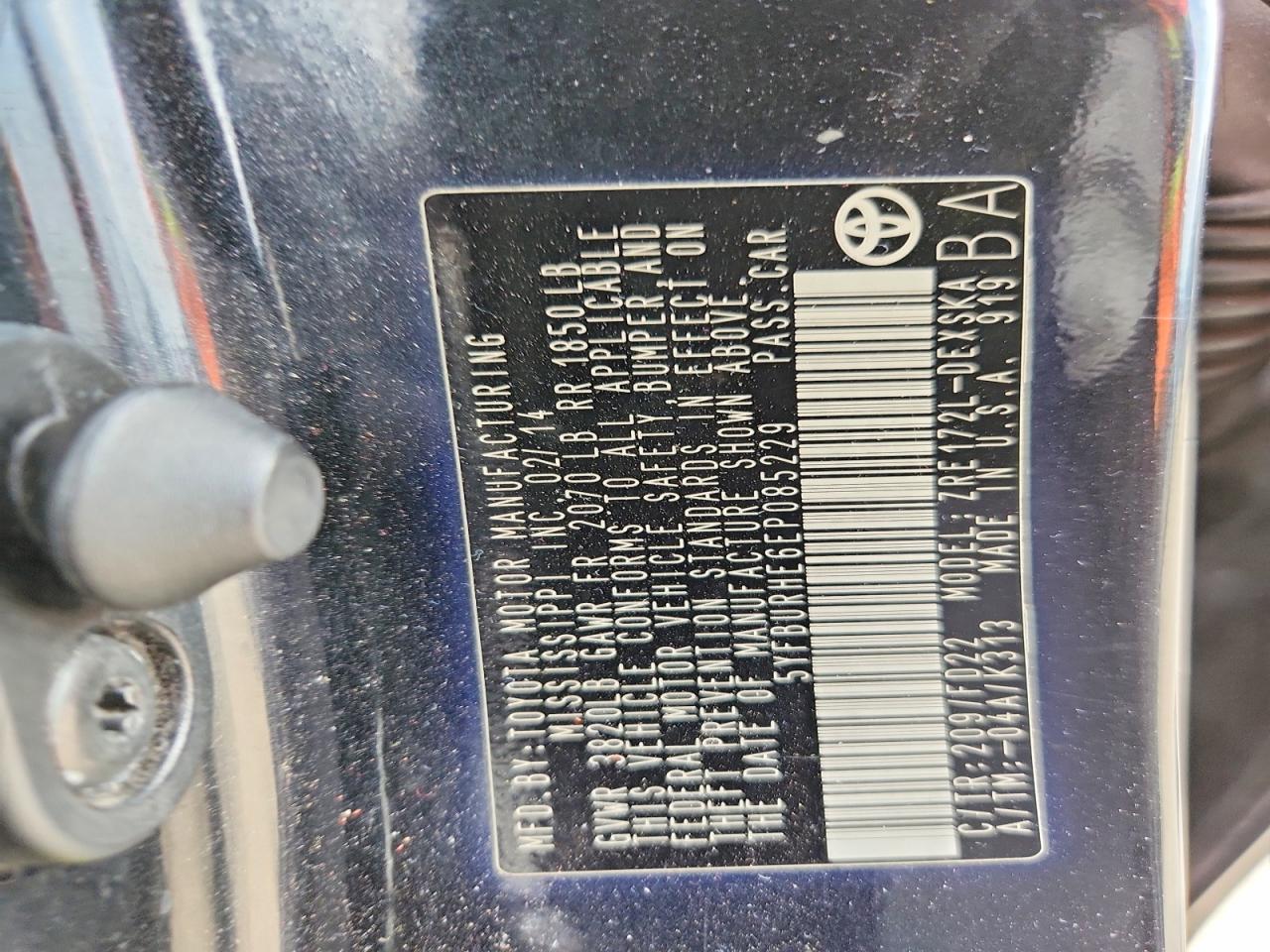 2014 TOYOTA COROLLA S PLUS photo 34