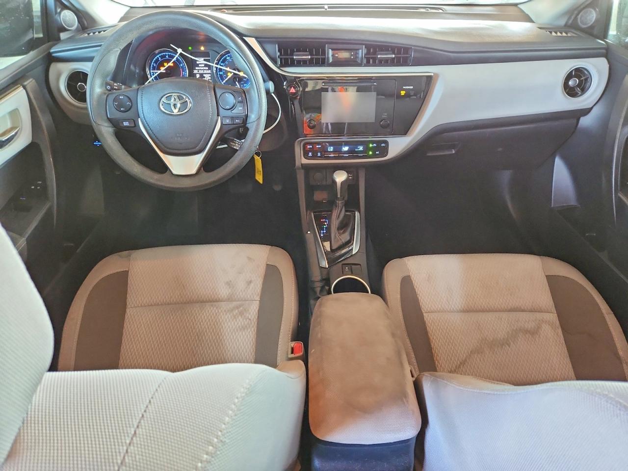 2017 TOYOTA COROLLA LE photo 22