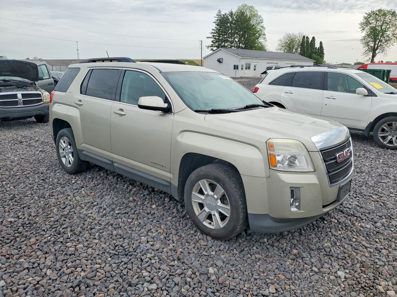 2013 GMC TERRAIN SLE photo 7
