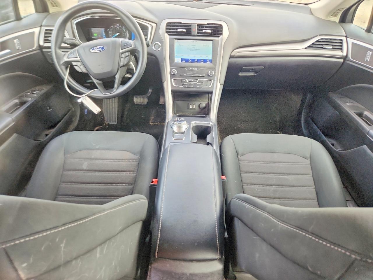 2020 FORD FUSION SE photo 22