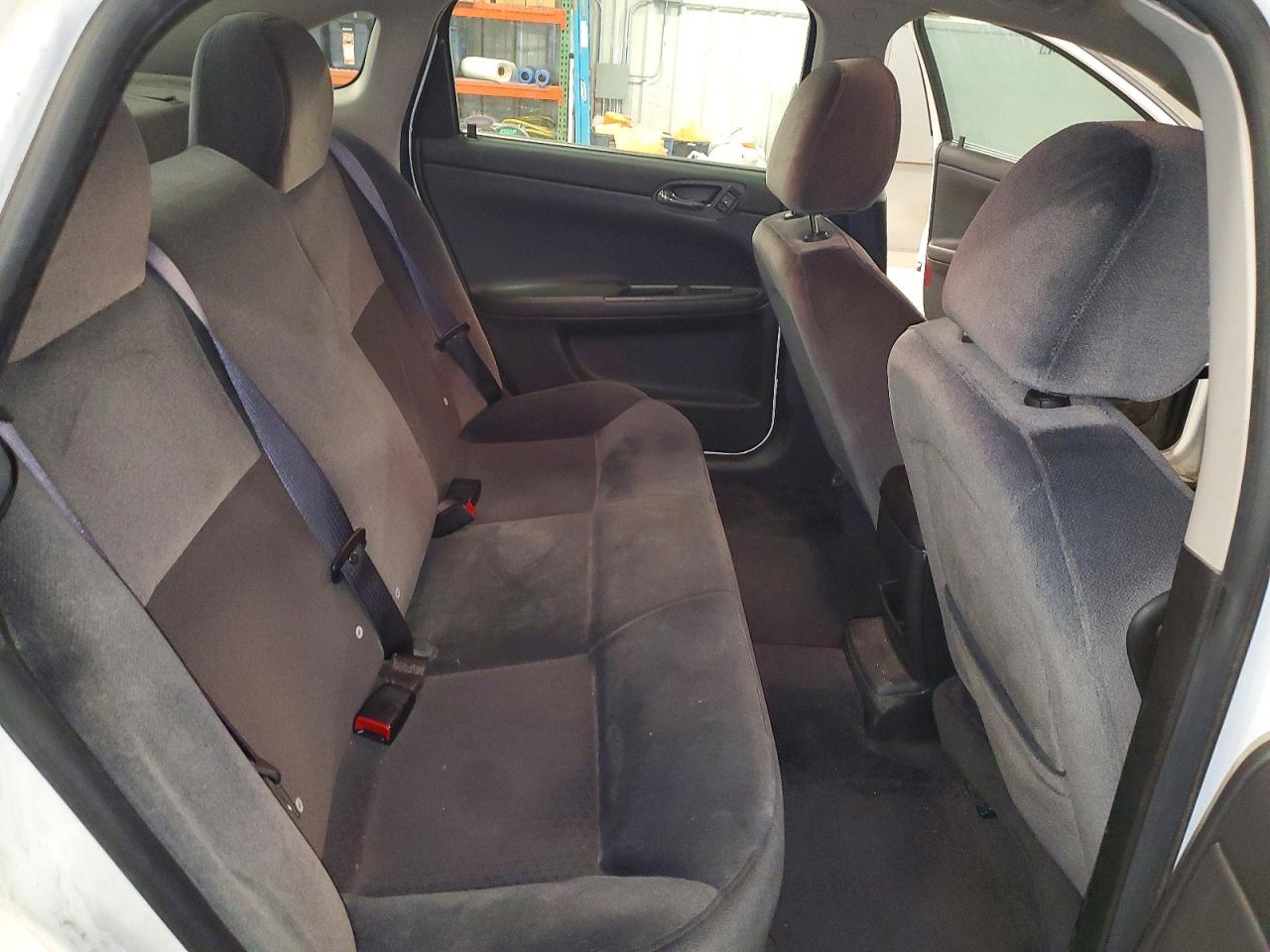 2013 CHEVROLET IMPALA LT photo 28