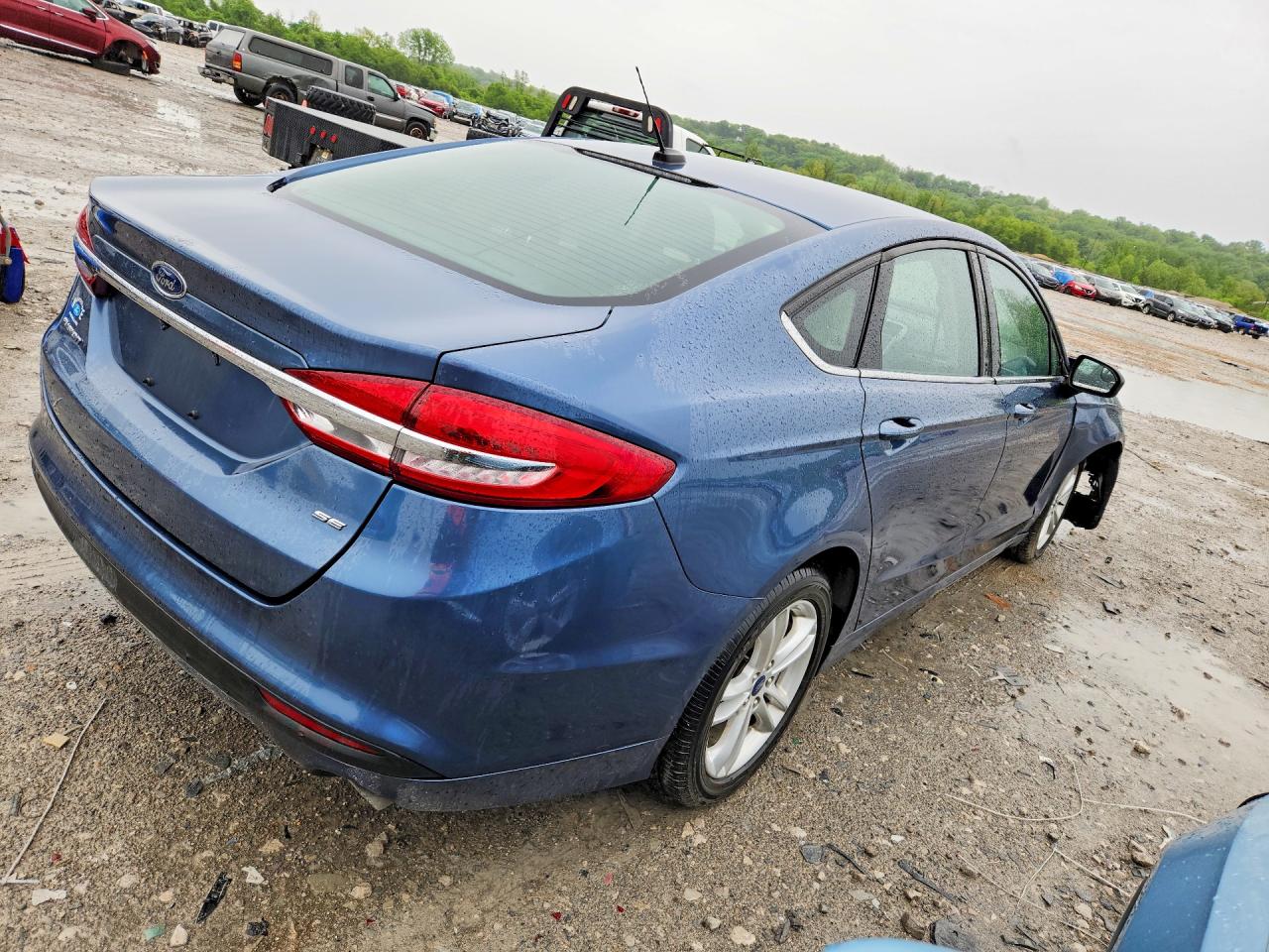 2018 FORD FUSION SE photo 5