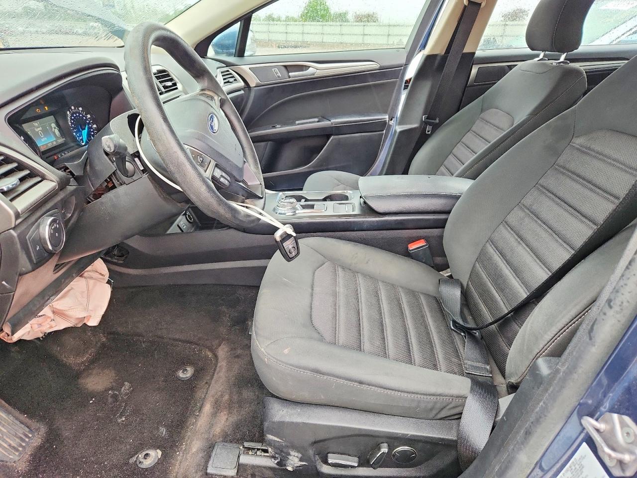 2018 FORD FUSION SE photo 13