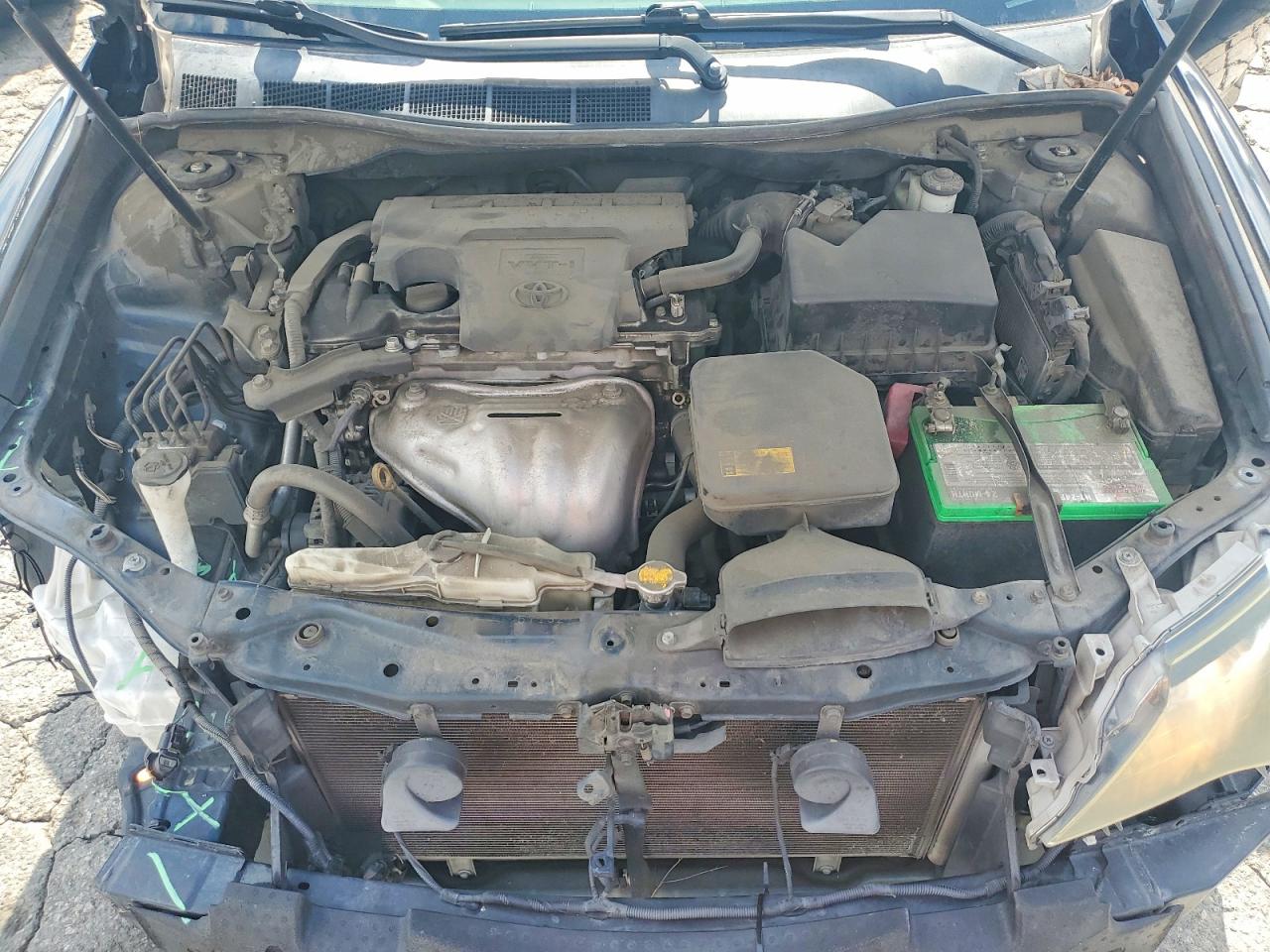 2014 TOYOTA CAMRY SE photo 21