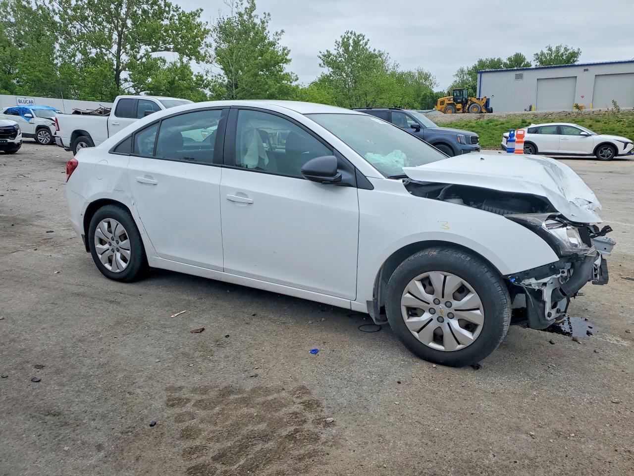 2016 CHEVROLET CRUZE LIMITED LS photo 10
