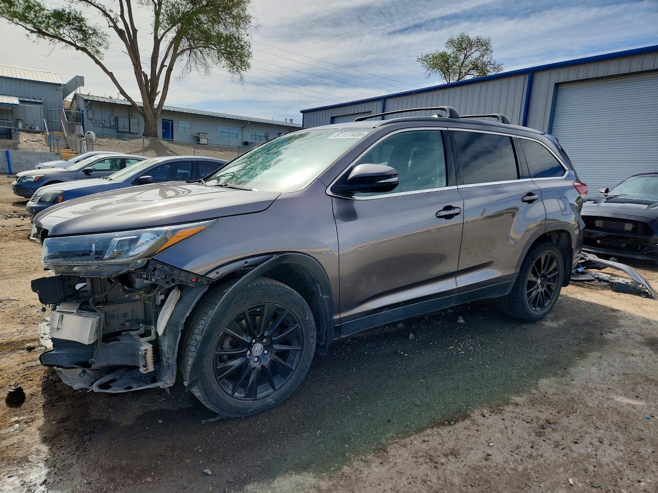 2019 TOYOTA HIGHLANDER