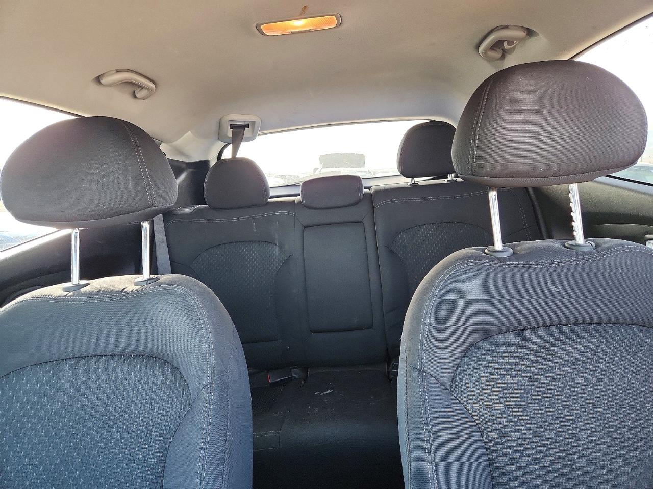 2013 HYUNDAI TUCSON GL photo 19