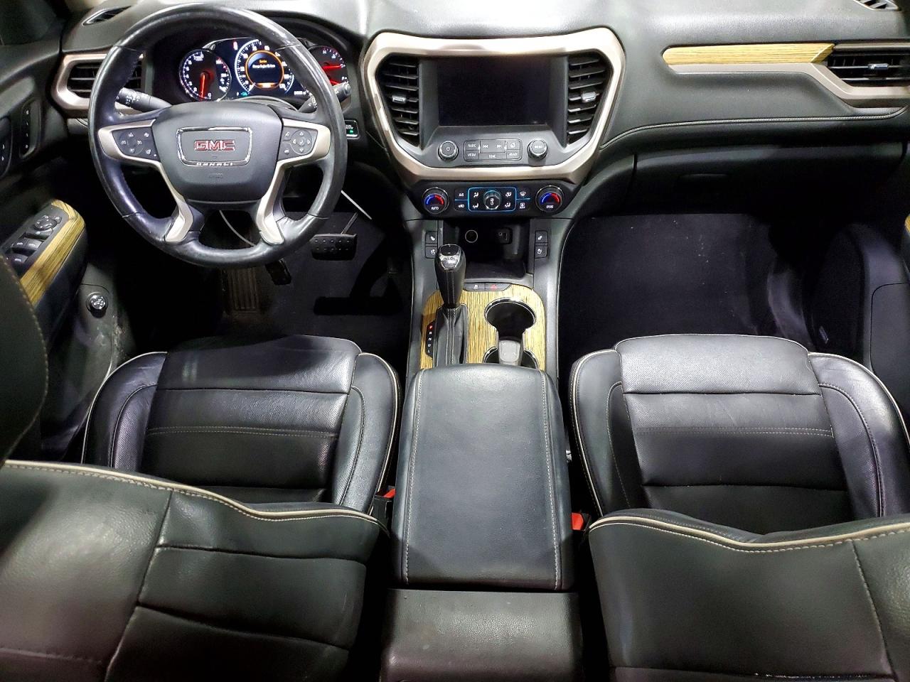 2017 GMC ACADIA DENALI photo 8