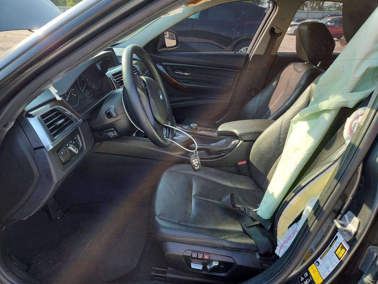 2016 BMW 320 XI photo 13
