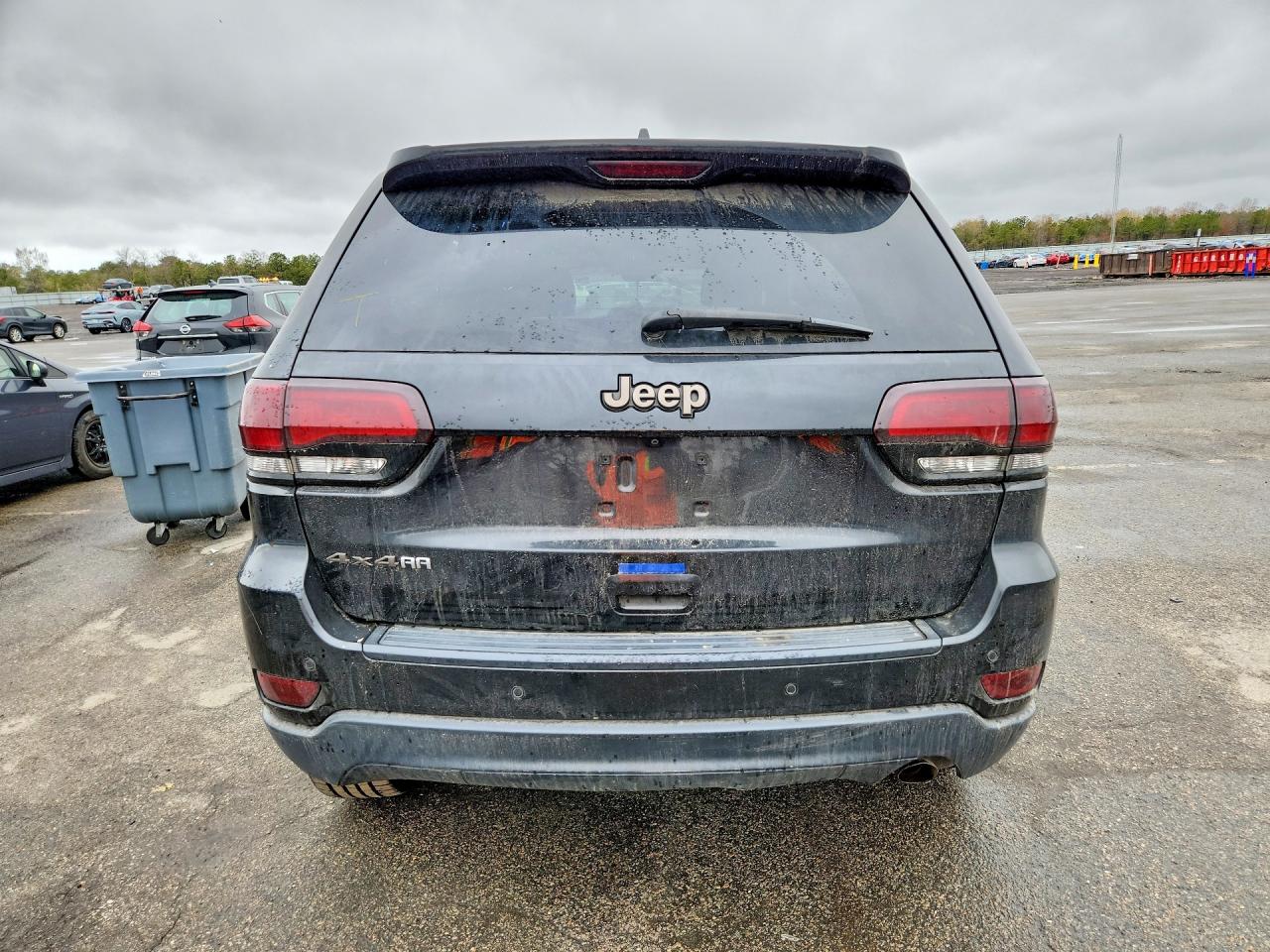 2016 JEEP GRAND CHEROKEE LAREDO photo 6