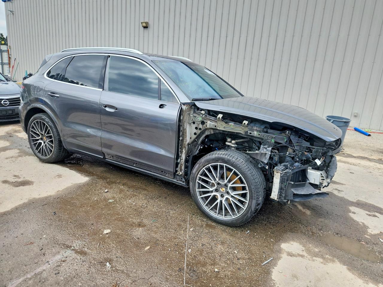 2019 PORSCHE CAYENNE photo 7