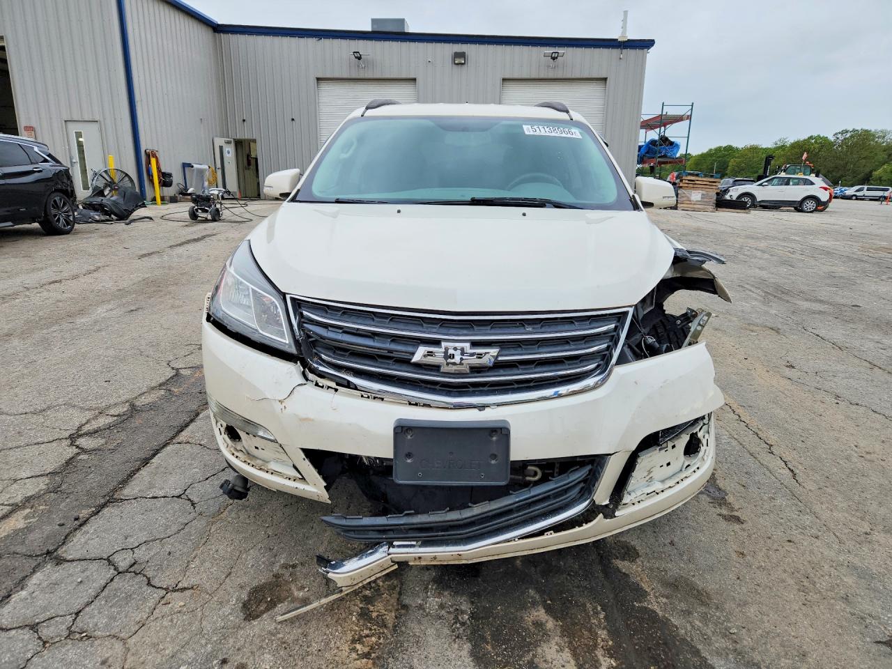 2014 CHEVROLET TRAVERSE LT photo 9
