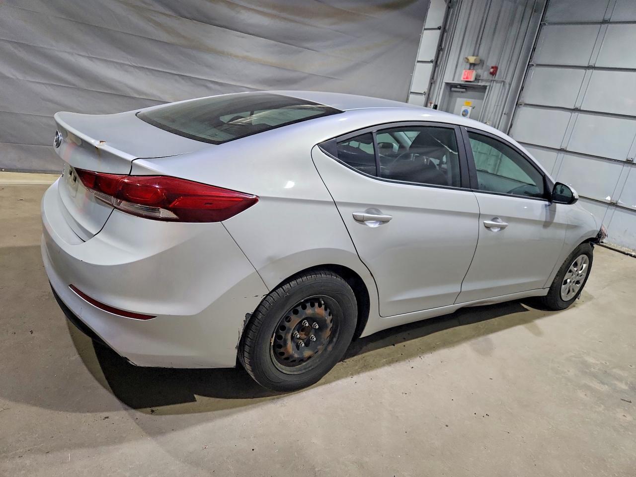 2018 HYUNDAI ELANTRA SE photo 7