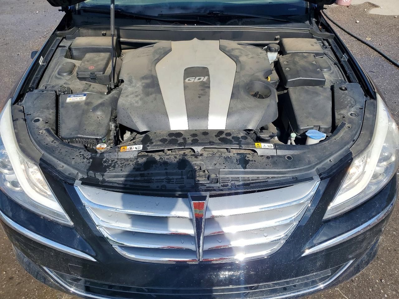 2013 HYUNDAI GENESIS 3.8L photo 31