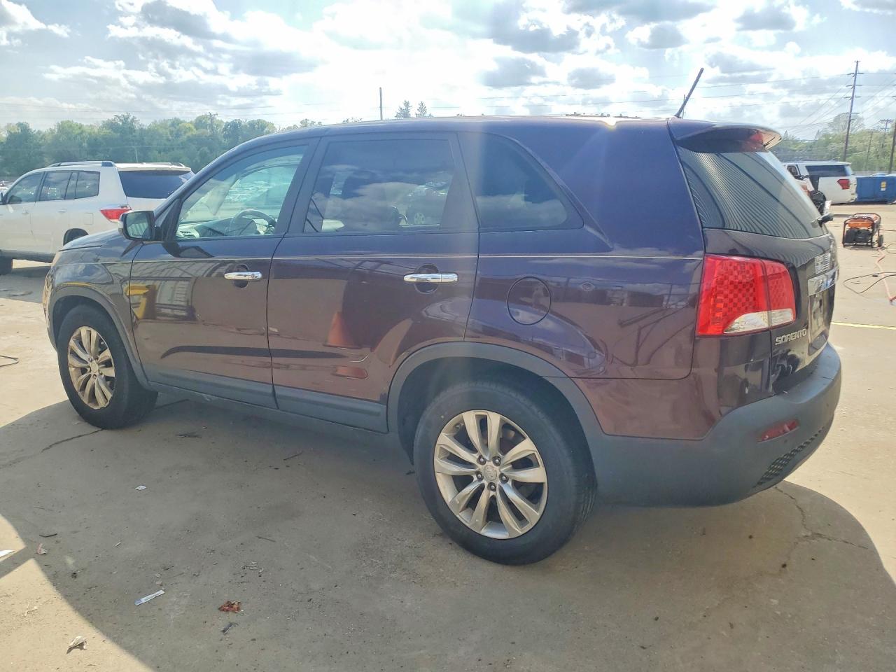 2011 KIA SORENTO EX photo 3