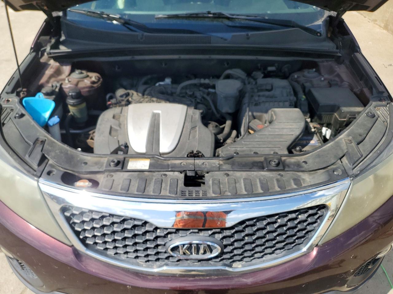 2011 KIA SORENTO EX photo 23