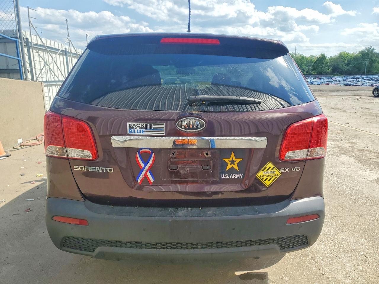 2011 KIA SORENTO EX photo 11