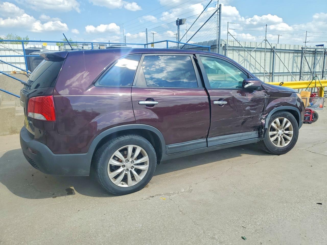 2011 KIA SORENTO EX photo 5