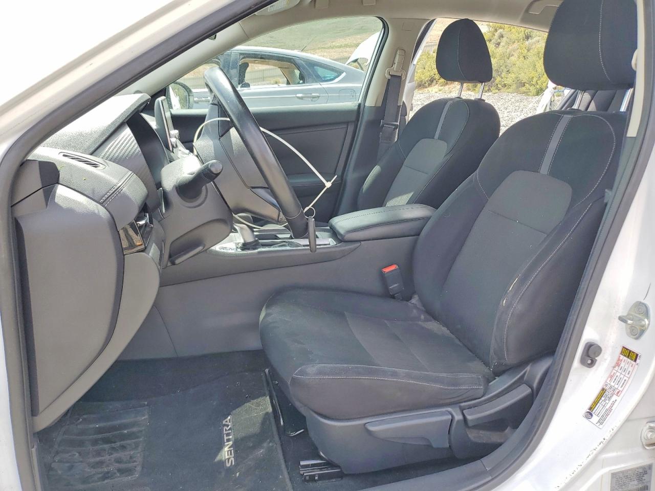 2022 NISSAN SENTRA SV photo 7